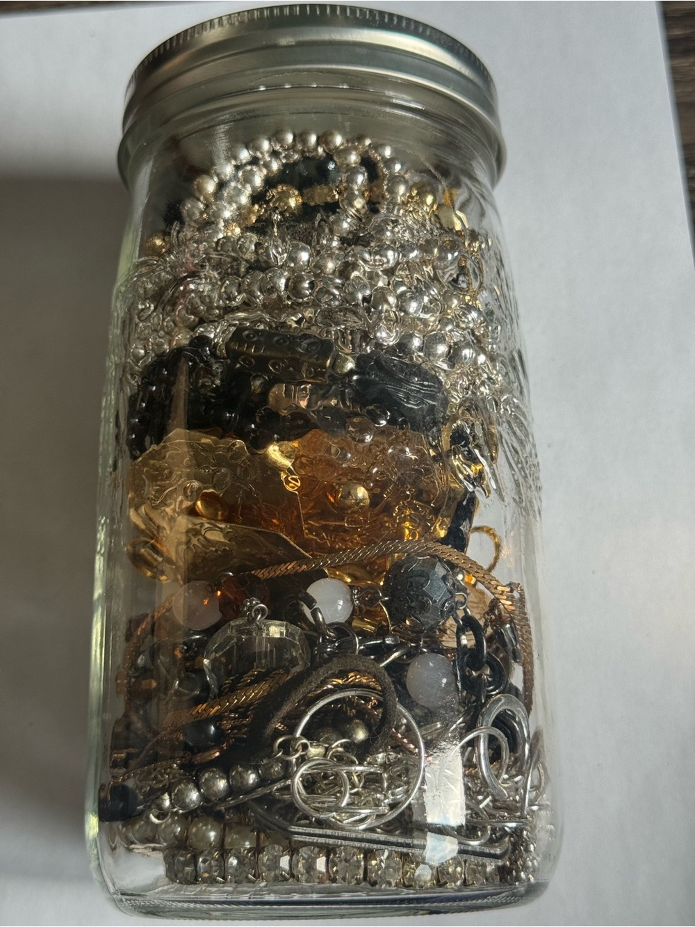 Mason jar costume jewlery. Some wearable. Some crafts. Untested No returns